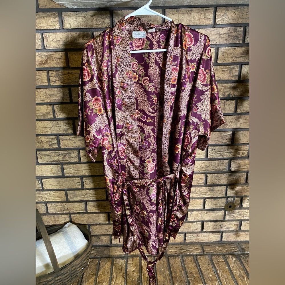 Silly house robe